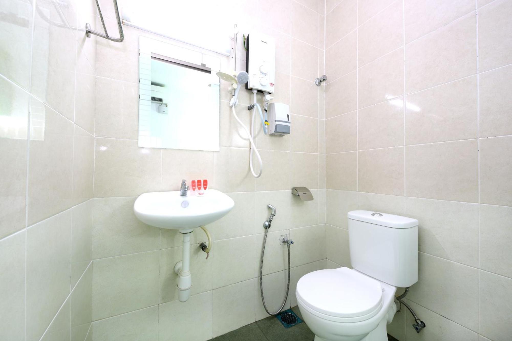 OYO 502 Midah Inn Puchong Bagian luar foto